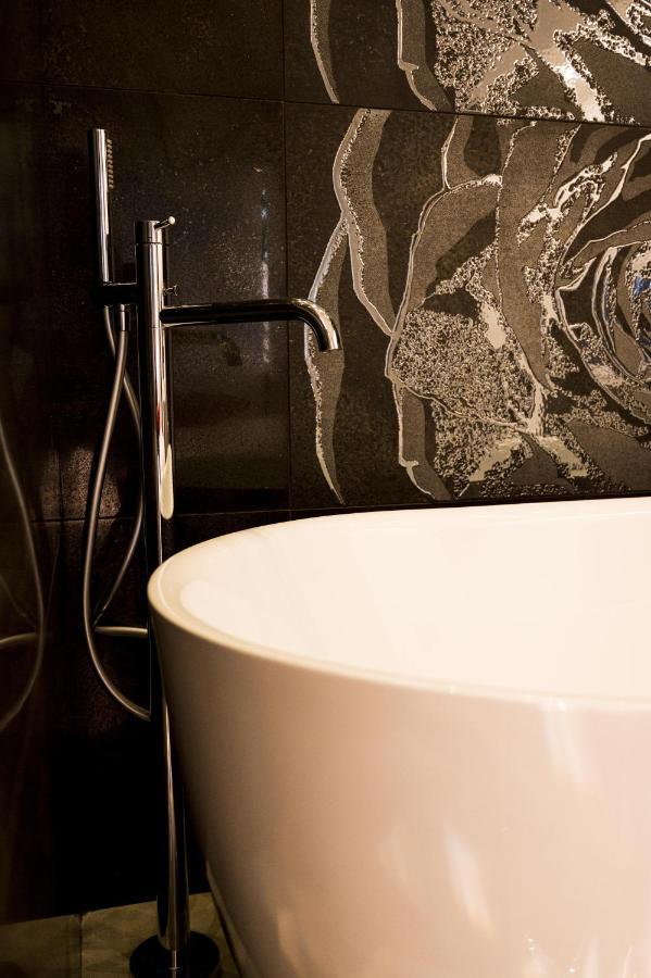 Vipverona Luxury Apartment - Royal Welcome Ngoại thất bức ảnh