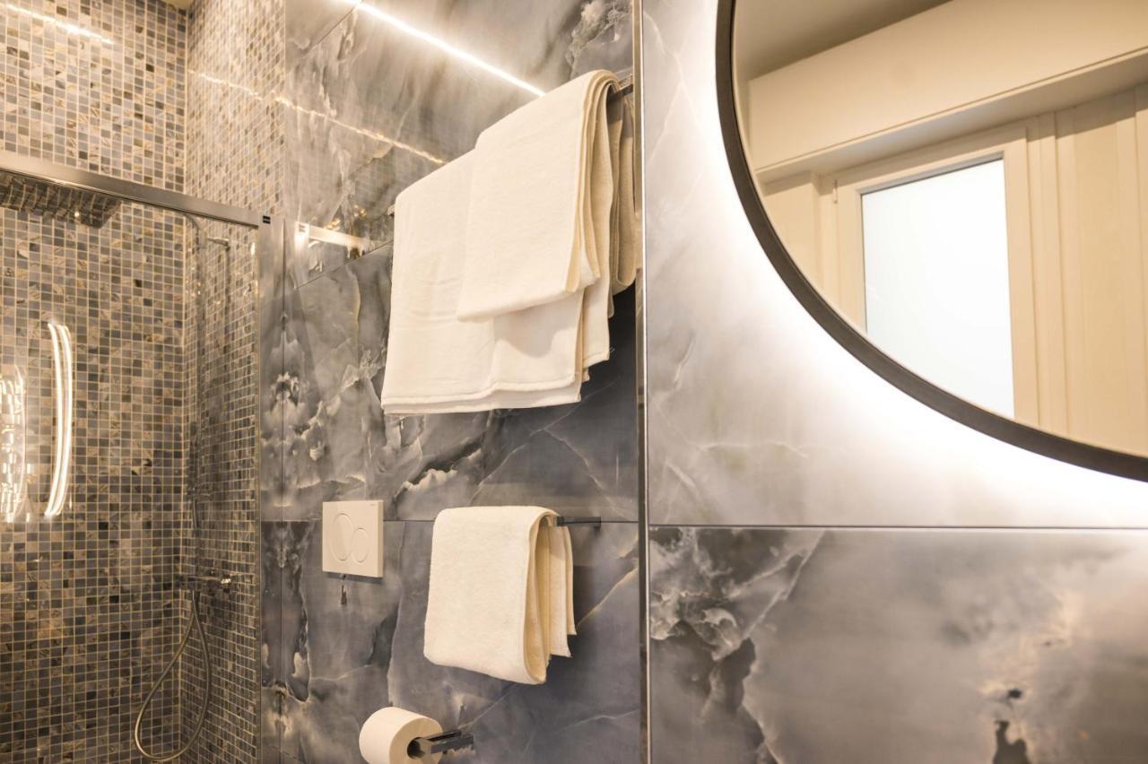 Vipverona Luxury Apartment - Royal Welcome Ngoại thất bức ảnh